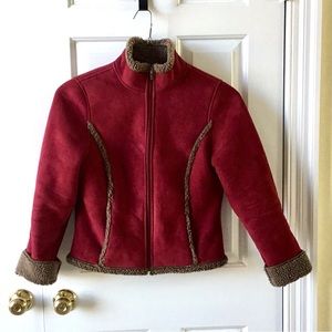 LL BEAN Women’s RED Sherpa Faux Suede Winter jacket   SMALL